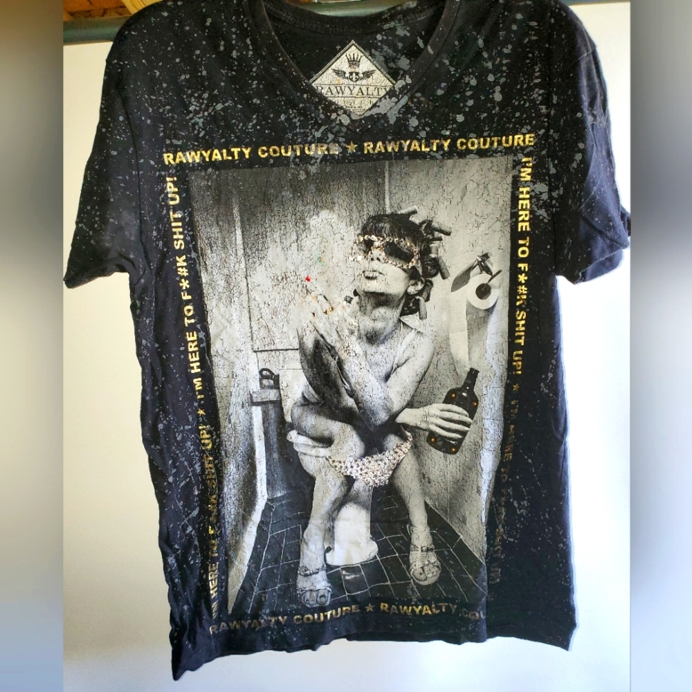 ʕ·ᴥ·ʔ Rawyalty Couture T-Shirt Size Medium